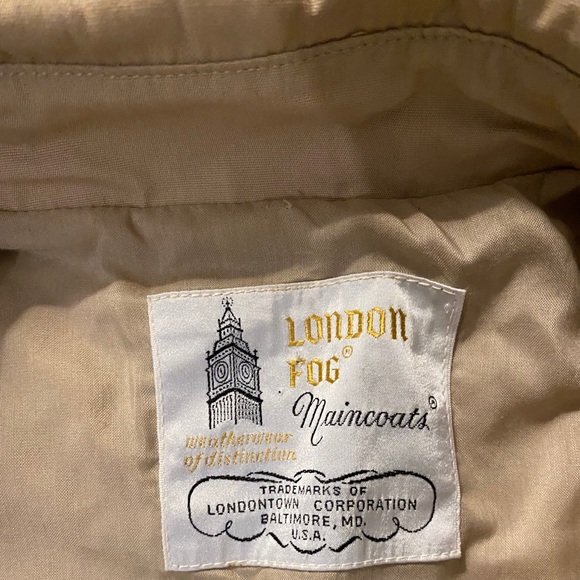 Vintage London Fog Trench Coat - Picture 4 of 6